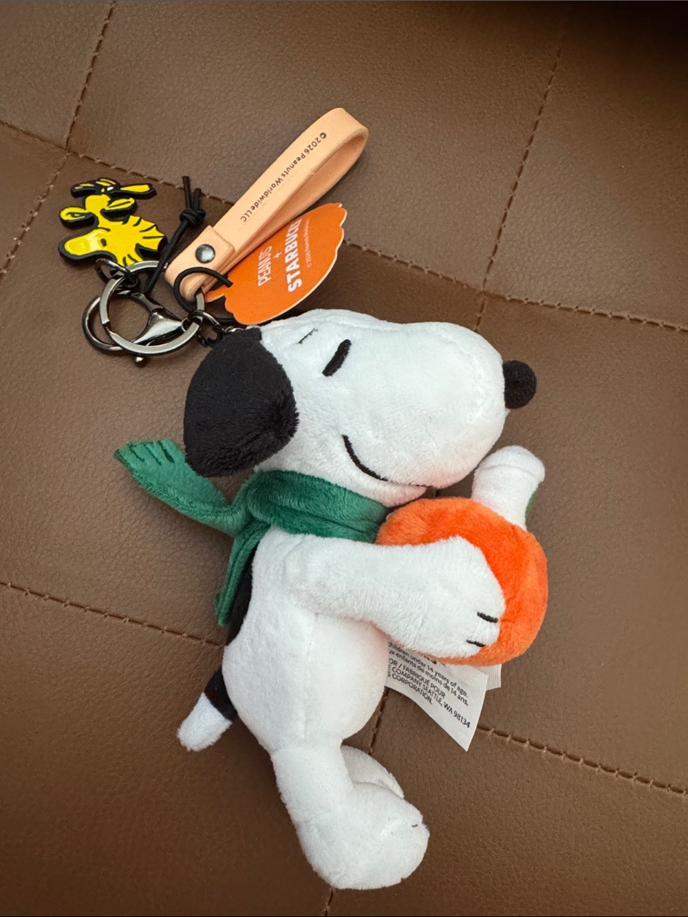 Starbucks x Peanuts Snoopy keychain charm
